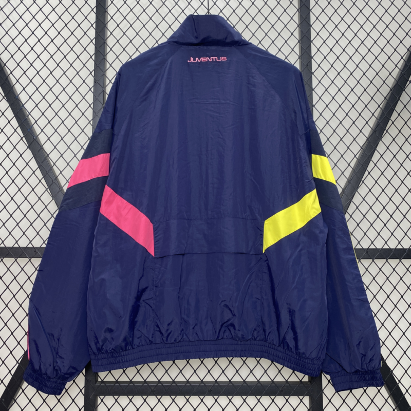 24/25 Juventus Windbreaker - Image 3